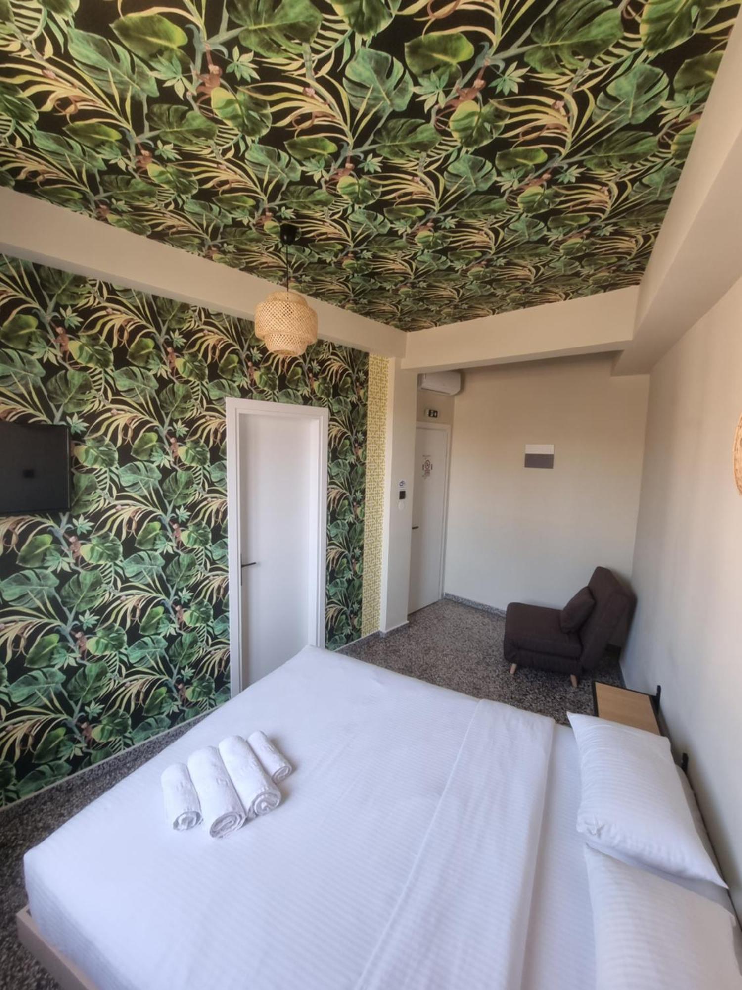 7Athens Aparthotel Екстериор снимка