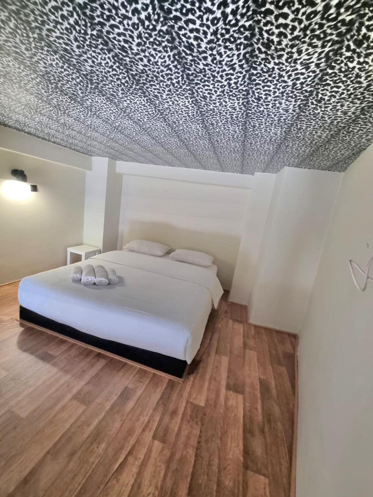 7Athens Aparthotel Екстериор снимка