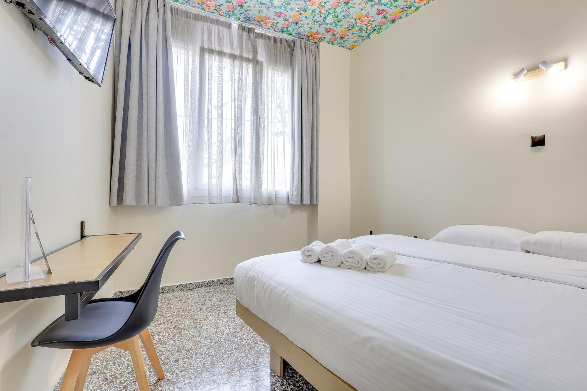 7Athens Aparthotel Екстериор снимка