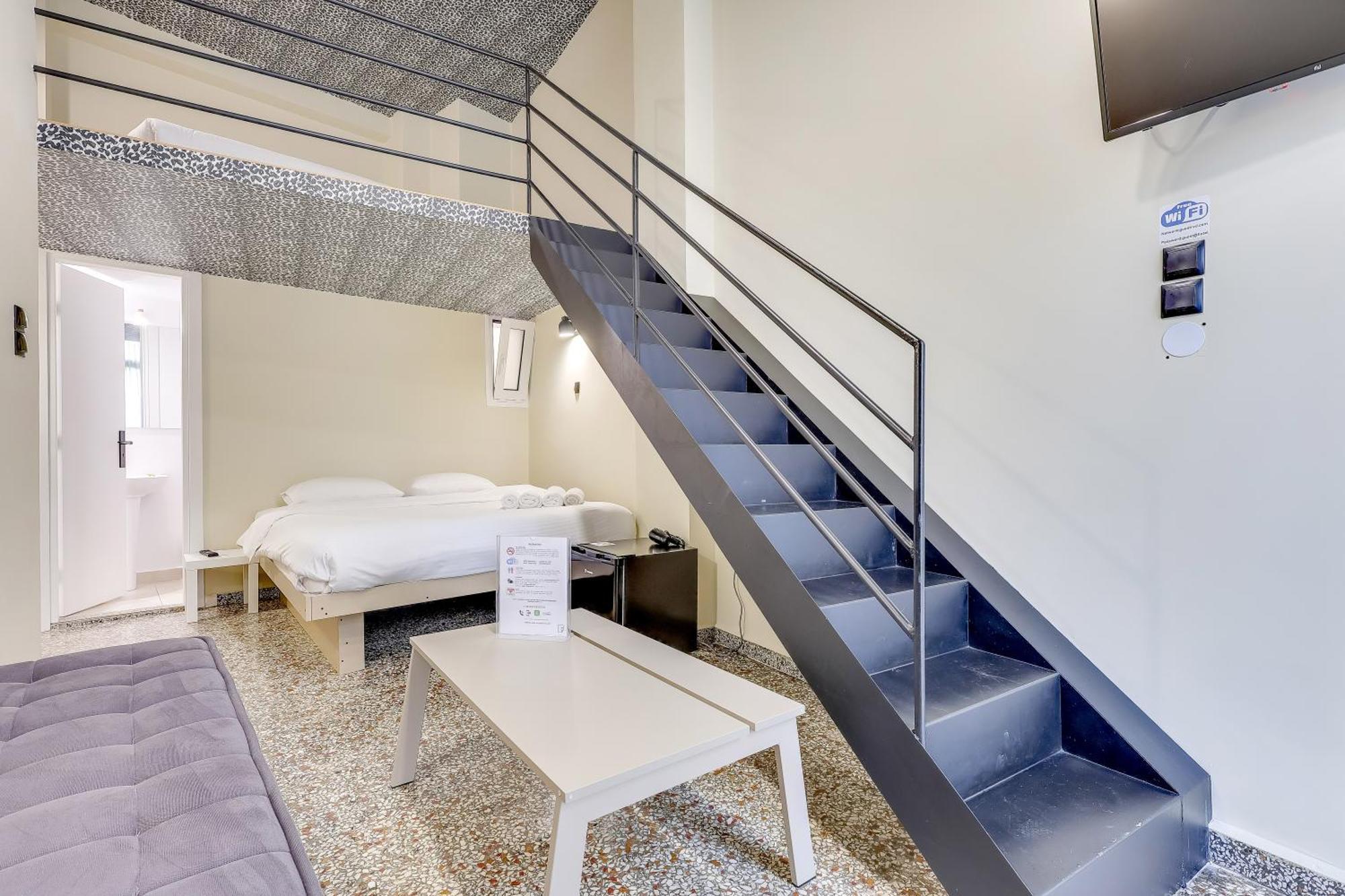 7Athens Aparthotel Екстериор снимка