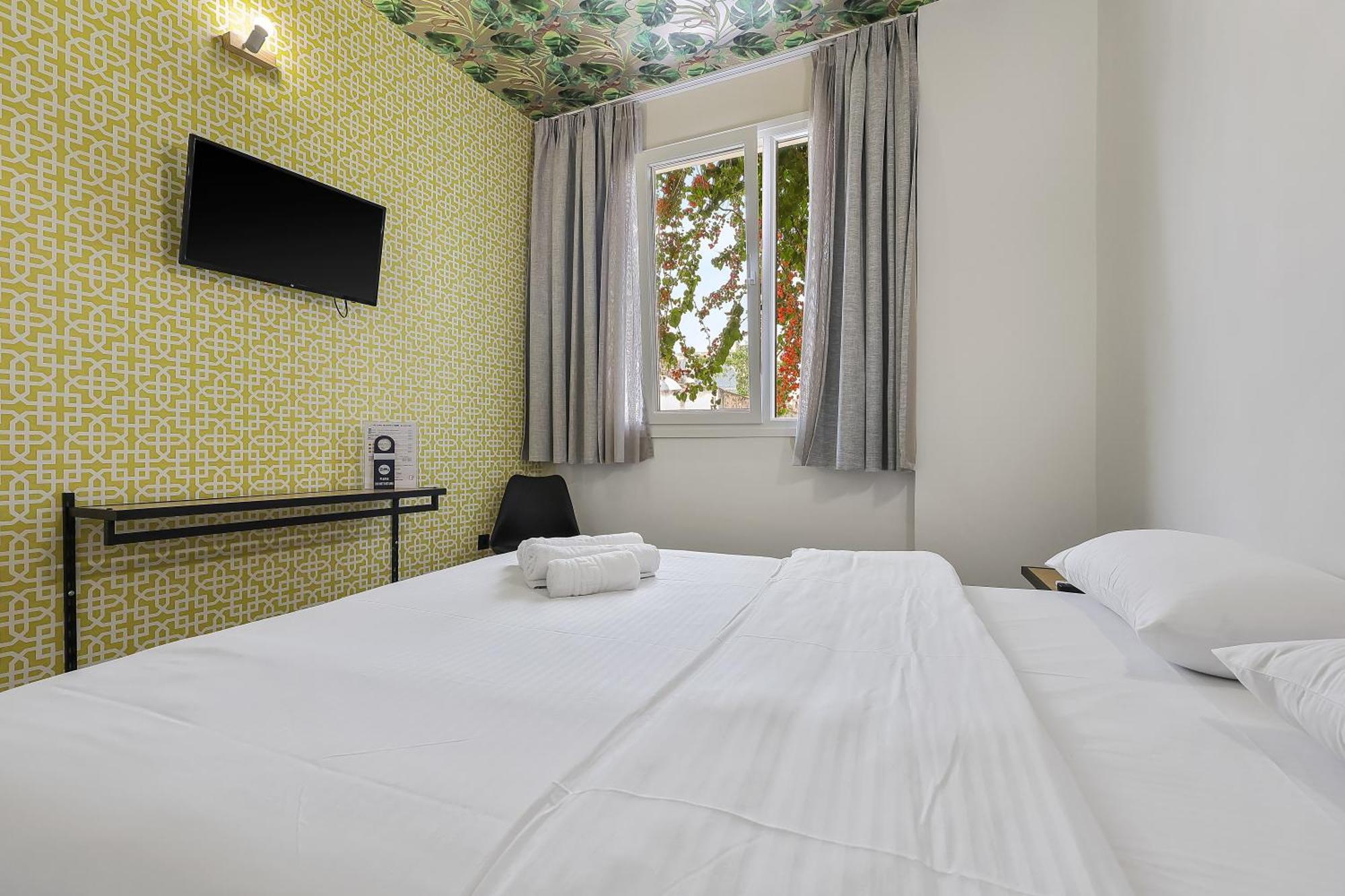 7Athens Aparthotel Екстериор снимка